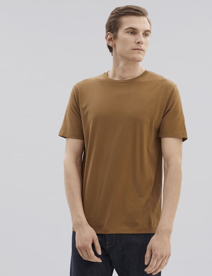 Crew Neck T Shirt | håndværk Classic Solid Color Everyday Top, Classic Cotton Tops With Ribbed Neckline, Classic Brown Tops For Casual Wear, Classic Relaxed Fit T-shirt, Classic Brown Crew Neck T-shirt, Classic Brown Tops For Casual Gatherings, Classic Cotton Top With Ribbed Neckline, Modern Tops With Ribbed Neckline For Everyday, Classic Solid Color Crew Neck Shirt