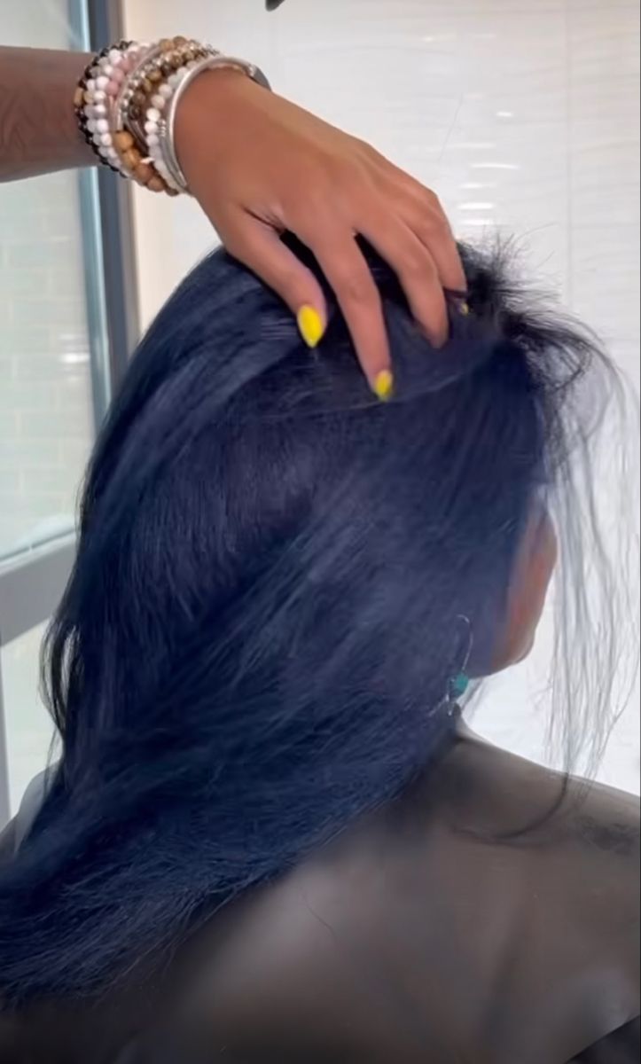 Dark Blue Hair Black Women Natural, Dark Blue On Black Women, Midnight Blue On Black Women, Blue Hair Silk Press, Dark Blue Natural Hair Black Women, Navy Blue Natural Hair Black Women, Midnight Blue Hair Black Women, Navy Blue Natural Hair, Dark Blue Hair No Bleach