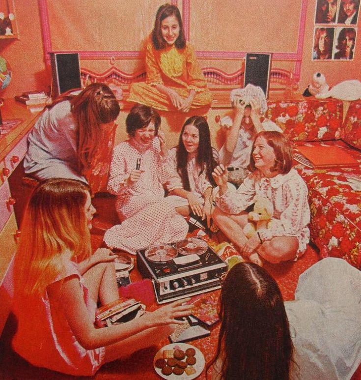 1968 Vintage Reel to Reel Tape Recorder Advertisement Teen Girl Slumber Party… Girls Slumber Party, Pijama Party, Lizzie Hearts, Girl Sleepover, 1960's Fashion, I'm With The Band, Sleepover Party, Slumber Party, Pajama Party