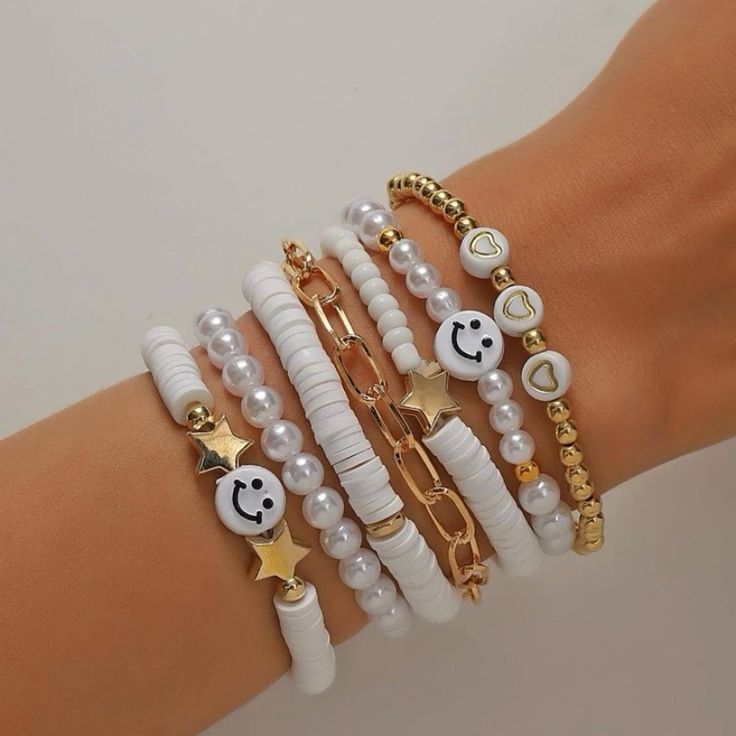 Super Cute Bracelet Set. Brand New Cute Bracelets To Make For Your Boyfriend, Sweet 16 Bracelets, Preppy Stuff To Get For Christmas, Jewelry Group Boards, Clay Bracelet Sets, Clay Bead Bracelet Stack Ideas, Stack Bracelet Ideas, Trendy Bracelets 2024, Price Board Ideas