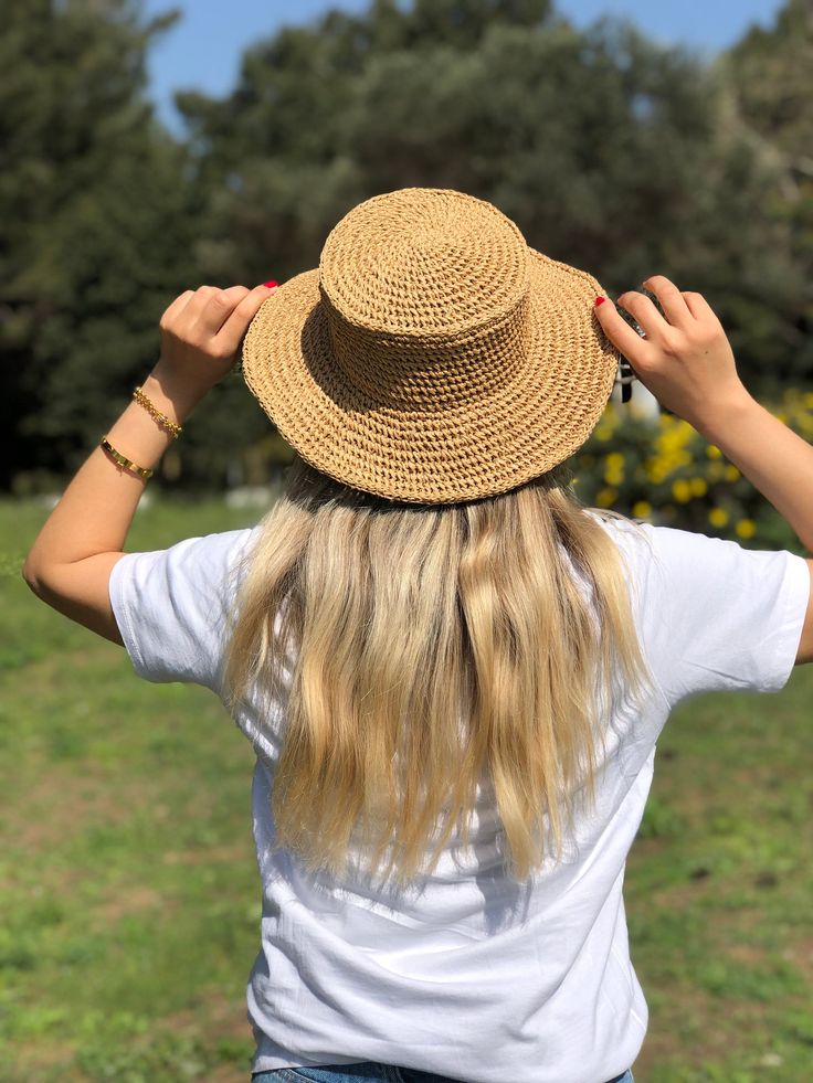 Handmade Beige Summer Straw Hat, Fedora Sun Hat, Holiday Sun Hat, Summer Beach Straw Hat, Panama Hat for Women - Etsy Casual Braided Toquilla Straw Boater Hat, Handmade Brimmed Boater Hat In Toquilla Straw, Adjustable Braided Straw Boater Hat, Braided Straw Boater Hat With Flat Brim, Handmade Toquilla Straw Boater Hat, Natural Braided Straw Hat With Flat Brim, Handmade Flat Brim Toquilla Straw Hat, Natural Woven Wide Brim Boater Hat, Natural Wide Brim Woven Boater Hat