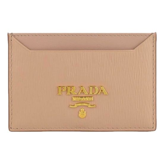 This Prada card holder wallet is crafted from luxurious Vitello Move leather in elegant Cipria beige. The compact design effortlessly slides in your pocket or a slim clutch, with 2 card slots and a center bill slot. Finished with the iconic Prada logo plaque in gold, this wallet is a fusion of luxury and functionality.    Model: 1MC208  Beige Vitello Move leather  Gold-tone hardware  Gold Prada logo plaque  Being fabric interior lining    Two credit card slots    One middle compartment    Measur Classic Gold Wallet With Logo Plaque, Elegant Bifold Wallet With Gold-tone Logo Plaque, Luxury Business Wallets With Gold-tone Logo Plaque, Elegant Everyday Wallets With Gold-tone Logo Plaque, Luxury Business Wallet With Gold-tone Logo, Luxury Gold Wallets With Logo Plaque, Designer Rectangular Wallets With Gold-tone Logo Plaque, Elegant Wallets With Gold-tone Logo Plaque, Luxury Rectangular Wallet With Gold-tone Logo