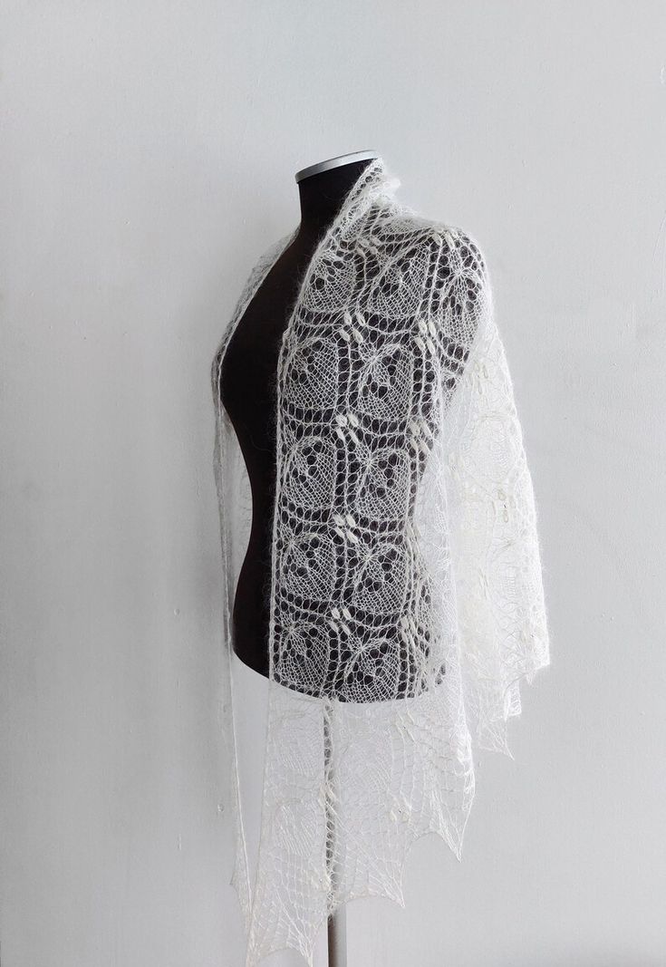 Elegant Hand Knitted Cream Shawl, White Crochet Lace Shawl, Elegant Lace Shawl Dupatta, Elegant Lace Shawl Scarves, Elegant Lace Shawl Scarf, Lace Shawl For Weddings, Elegant White Lace Dupatta, Elegant Cream Lace Shawl, Lace Shawl Scarves For Wedding