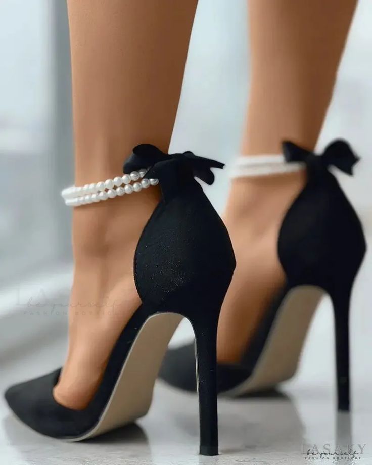 Lasaky - Pumps with stiletto heel and ankle strap with pearls Black High Heels Classy, Stilletos Heels Classy, Pretty Heels, Fashion Shoes Heels, Shoes Heels Classy, Cute Shoes Heels, Heels Classy, Pumps Heels Stilettos, Chic Type