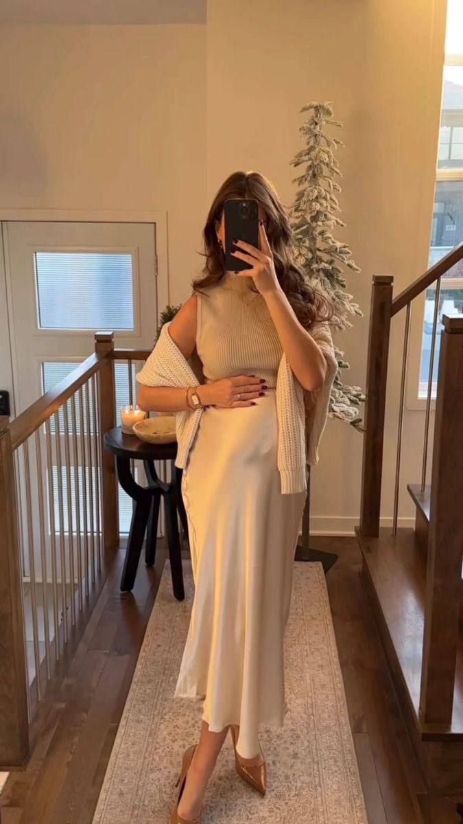 Pregnant Outfit Ideas, Formal Maternity Dresses, Casual Maternity Outfits, Pregnant Outfit, Winter Maternity Outfits, Trendy Maternity Outfits, Boho Maternity, Preggo Fashion, Maternity Chic