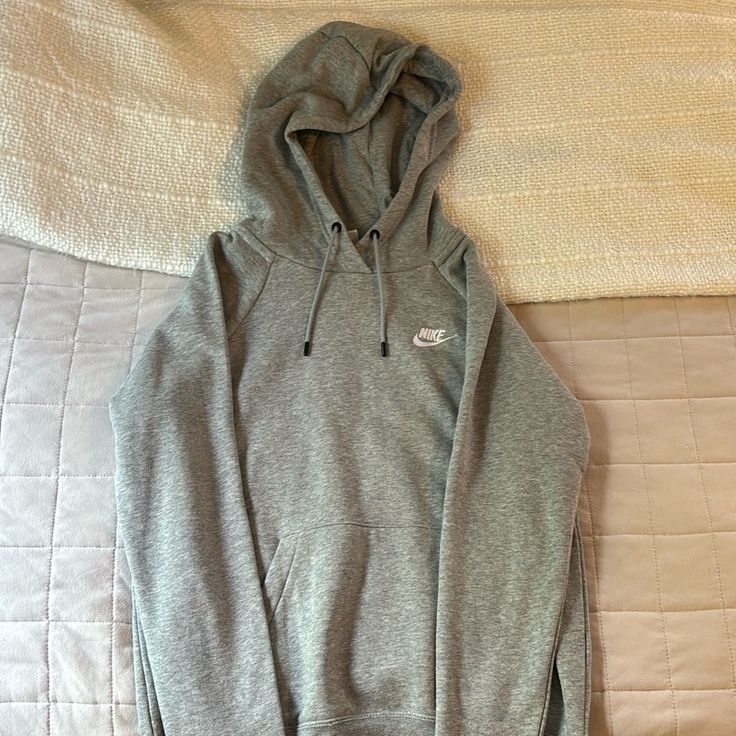 Grey Nike Hoodie - Size Small But Fits More Like A Size Xs - In Amazing Condition - Never Worn Nike Heather Grey Long Sleeve Hoodie, Nike Heather Grey Casual Hoodie, Nike Casual Heather Grey Hoodie, Casual Nike Heather Grey Hoodie, Nike Fleece Hoodie, Grey Nike Hoodie, Tops Nike, Christmas Board, Nike Fleece