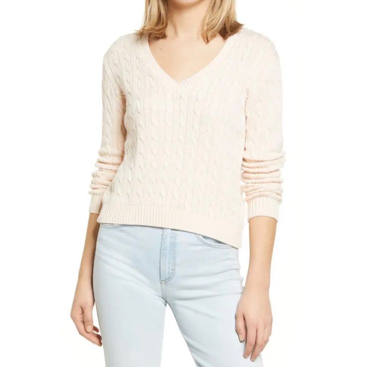 Brandy Melville V-Neck Cable Knit Sweater In White. A Classic V-Neck And Cable Knit Construction Give This Slouchy Sweater A Relaxed, Weekend Vibe. Keep It Easy Going In A Cozy Pullover Sweater. - Cotton Blend - V- Neckline - Long Sleeves - Pullover Style - This Knit Material Offers A Moderate Stretch - One Size (Xs-M In My Opinion) Spring Cable Knit V-neck Sweater, Cozy V-neck Sweater For Spring, Winter V-neck Sweater With Pointelle Knit, Casual Knit V-neck Sweater, Chic Cable Knit V-neck Top, Cozy V-neck Cardigan With Pointelle Knit, Cozy V-neck Pointelle Knit Cardigan, Fitted V-neck Cable Knit Top, Chic Cable Knit V-neck Cardigan