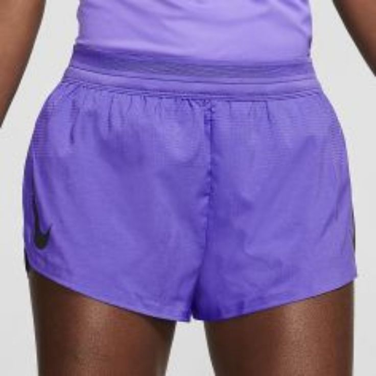 Description Featuring A Breathable Flyvent Waistband For Cooling Comfort, The Nike Aeroswift 2’’ Running Shorts Offer Easy Mobility For A Distraction-Free Run. With An Adjustable Drawcord At The Waist For A Personalized Fit, These Shorts Reduce Clinging Keeping You On The Move With Ease. Fit Standard Fit Running Shorts Inseam: 2’’ Technology Vaporknit Technology Combines Cooling And Reduced Clinging Design Flyvent Waistband Offers Cooling Comfort Adjustable Drawcord For A Personalized Fit Split Nike Michael Jordan, Nike Aeroswift, Sweat Shorts Men, Nike Basketball Shorts, Blue And White Shorts, Running Shorts Men, Nike Pro Combat, Black Athletic Shorts, Soccer Shorts