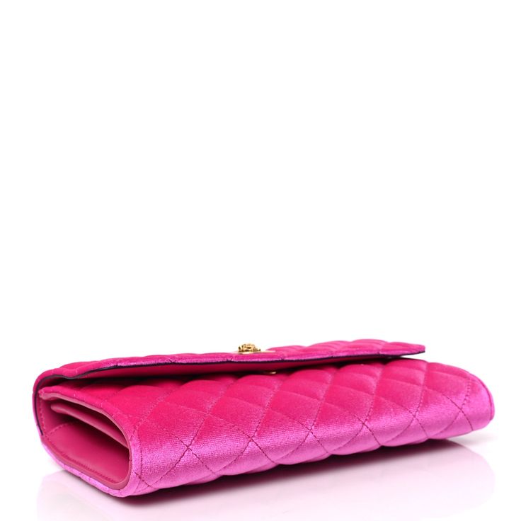 Size Specifications: Length: 9.50 inches Height: 6.25 inches Width: 2.25 inches Shoulder Drop: 10.25 inches and 19.00 inches Discover the charm and sophistication of the VERSACE Velvet Quilted Medusa Wallet On Chain in Pink. This exquisite shoulder bag is a blend of luxury and practicality, making it an ideal choice for the modern fashion enthusiast. Design and Craftsmanship: Material: The bag is crafted from plush dark pink velvet, offering a soft, sumptuous feel. Its quilted design adds an ele Designer Pink Flap Bag For Formal Occasions, Luxury Pink Formal Flap Bag, Elegant Pink Flap Bag For Formal Occasions, Luxury Pink Clutch Flap Bag, Pink Formal Bag With Fold Over Clasp, Elegant Pink Flap Bag For Travel, Luxury Pink Clutch, Formal Pink Bag With Fold Over Clasp, Classic Pink Evening Bag