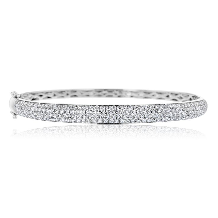 14KT WHITE GOLD 2.29 CTW DIAMOND BANGLE BRACELET White Gold Tennis Bracelet With 17 Jewels, Fine Jewelry Wedding Bracelet With Pave Setting, White Gold Pave Setting Bracelet For Wedding, Wedding Bangle With Pave Setting, White Gold Bracelets With Pave Setting For Wedding, White Gold Wedding Bracelet With Pavé Setting, White Gold Bracelet With Pave Setting For Wedding, Anniversary Bangle Bracelets With Pave Setting, White Gold Pave Setting Bracelets For Wedding