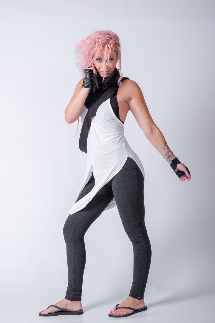 Biker style cotton leggings/Womens yoga cotton leggings A must have pair of leggings! Made of our finest stretchy cotton , high waisted and padded on knees . What i love about these leggings is definitely the biker style stitched knees , its our kind of basic designs and they are so easy to pair and wear ! Functional Fitted Leggings For Streetwear, Fitted Cotton Activewear For Yoga, Fitted Athleisure Yoga Pants For Streetwear, Fitted Athleisure Leggings For Streetwear, Sporty Fitted Yoga Pants For Streetwear, Cotton Fitted Activewear For Pilates, Fitted Cotton Activewear For Pilates, Cotton High Stretch Workout Bottoms, High Stretch Cotton Workout Bottoms