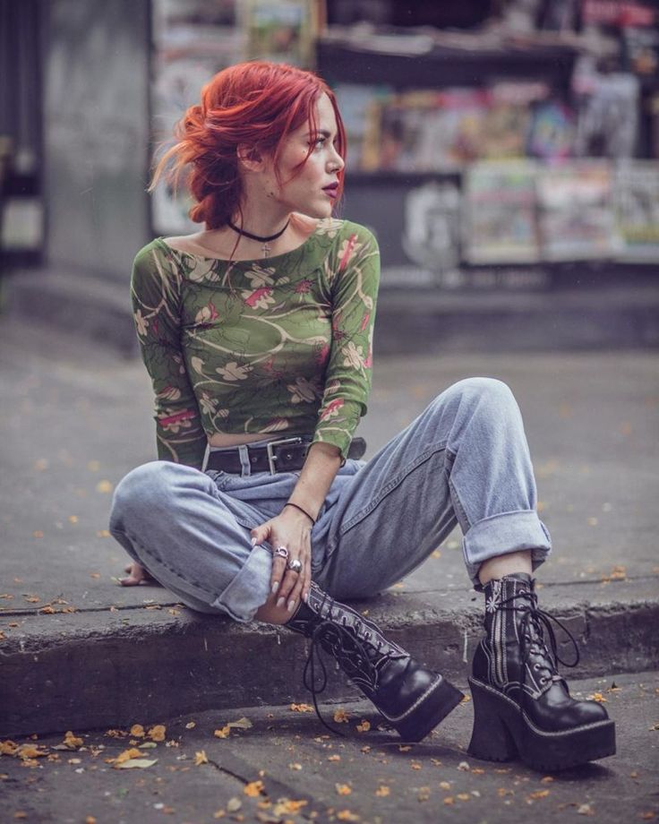 90s Fashion Grunge Outfits, Grunge Outfits 90s, Moda Grunge, Look Grunge, Goth Outfit, Mode Grunge, 90s Fashion Grunge, Grunge Dress, Outfits To Copy