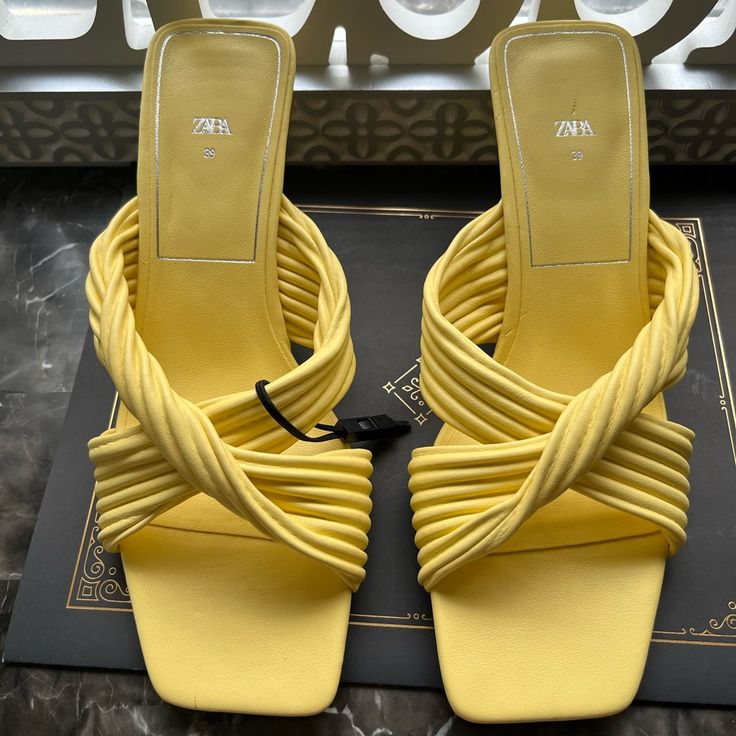 Brand New Zara Sandal Size 39(8)Never Worn Few Blemishes From Store Wear But Not Noticeable See Pictures Yellow Flat Heel Mules For Spring, Yellow Evening Sandals For Spring, Elegant Yellow Heels For Beach, Elegant Yellow Heels For The Beach, Yellow Summer Mules, Yellow Mules For Summer Beach, Spring Flat Sandals With Padded Heel, Yellow Flat Mules For Spring, Trendy Yellow Sandals For Evening