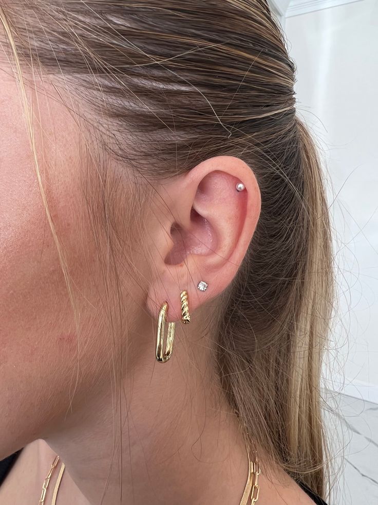 Single loop huggie earring gold filled Huggie Earrings Gold, Huggie Earring, Mini Twists, Earring Gold, Huggie Earrings, Huggies Earrings, Adele, Everyday Look, Ear Cuff