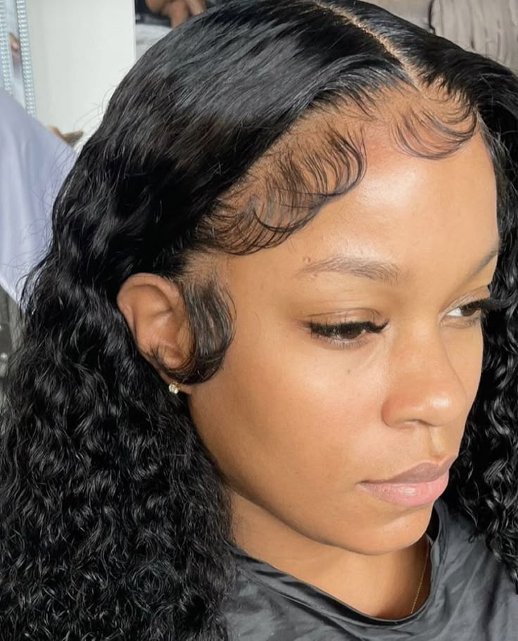 Edges For Curly Wig, Fluffy Edges Frontal, Babyhairs Edges Wig, Frontal Edges Middle Part, Lace Front Edges Ideas, Side Part Baby Hairs, Soft Edges Wig, Natural Edges On Wig, Soft Baby Hairs On Wig