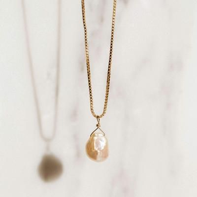 Pink Keshi Pearl Necklace | Simple & Dainty Elegant Adjustable Charm Necklaces For Everyday, Adjustable Elegant Charm Necklaces For Everyday, Chic Yellow Gold Necklace With Pearl Pendant, Chic Gold Necklace With Pearl Pendant, Everyday Gold Pearl Drop Necklaces, Chic Gold Pendant Pearl Necklace, Gold Pearl Drop Necklace For Everyday, Everyday Gold Plated Necklace With Pearl Drop, Chic Necklace With Pearl Charm As Gift