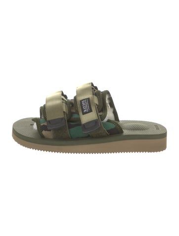 Suicoke Suede SlidesGreenCamouflage PrintRubber TrimMultistrap & Velcro Closure at UppersIncludes Box Suede Slides, Camouflage Print, Camouflage, Shoes Sandals, Slides, Print Patterns, Men's Shoes, Sandals, Tags