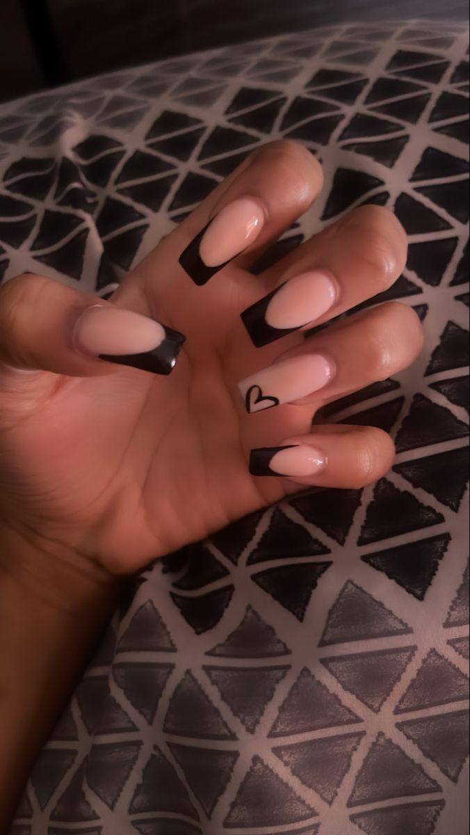 Black Nails With A Heart, Black French Tip Heart Nails, Black French Nails With Heart, Black Heart French Tips, Blue French Tip With Heart, Black French Tip With Initial, Black French With Heart, Black French Tips With Hearts, Black Acrylic French Tip Nails