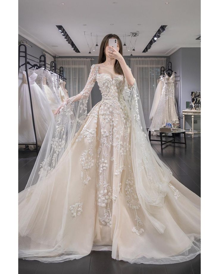 Korean Wedding Dress, Wedding Event Dresses, Ethereal Dress, Sparkle Wedding Dress, Gowns Dresses Elegant, 파티 드레스, Fancy Wedding Dresses, Korean Wedding, Princess Ball Gowns