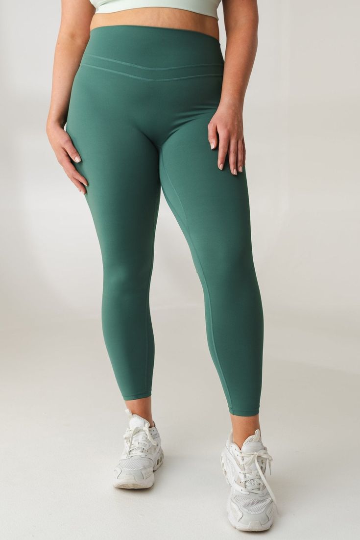 Our Revive Pant is crafted with functionality and performance in mind, whether you're on a stroll or pushing through an intense workout session. With medium compression, this pant enhances your natural curves while providing the comfort you need. Workout Session, Natural Curves, Intense Workout, Womens Bottoms, Jade, Pants, Trousers