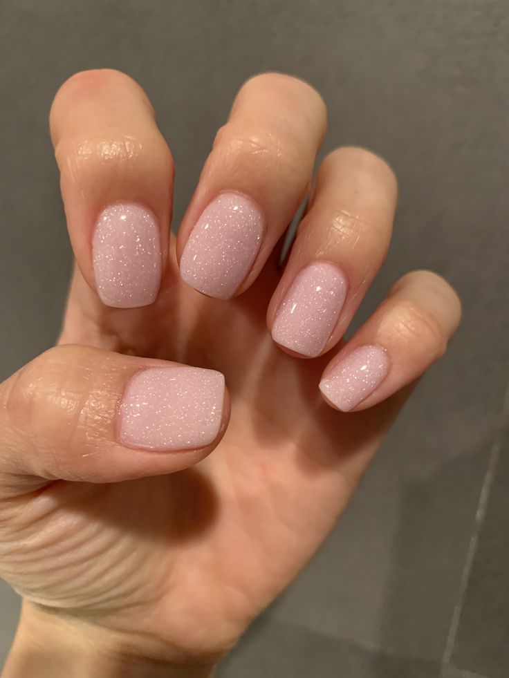 Pale pink glitter dip powder | Chic nails, Subtle nails, Fashion nails Bridesmaids Nails, Milky Nails, Pink Glitter Nails, Subtle Nails, Her Nails, Casual Nails, Cute Gel Nails, Nagel Inspo, Neutral Nails