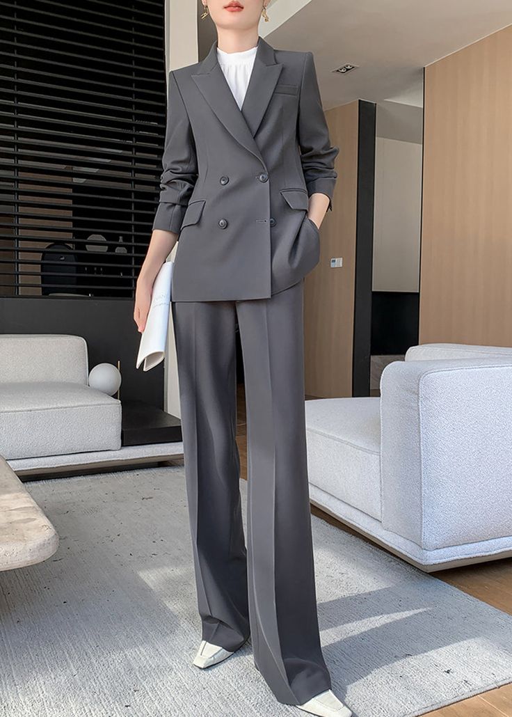 Women Grey Suit, Woman Boss Outfit, Ceo Outfits Women, Court Outfit Women Trial, Women Ceo Outfit, Female Suit Outfit, Gray Suit Women, Gray Blazer Outfit Women, 80s Power Suit