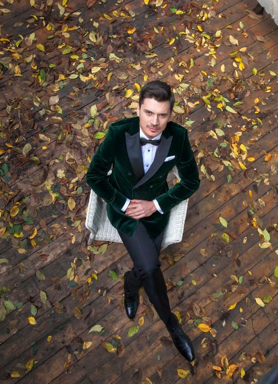 Casual Wedding Suit, Tux Prom, Wedding Suits Men Black, Velvet Suit Jacket, Navy Suit Wedding, Velvet Dinner Jacket, Suit With Jacket, Feminine Theme, Blazer Verde