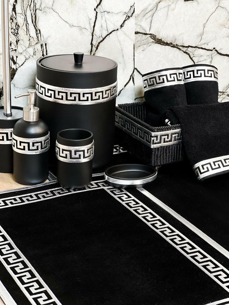 Anka Bathroom Set - Creative Home Blue Small Bathrooms, Black And Silver Bathroom, Silver Bathroom Accessories, Kohler Bathroom, Modern Home Offices, Bathroom Wall Decor Art, Silver Bathroom, White Bathroom Accessories, Bathroom Decor Colors