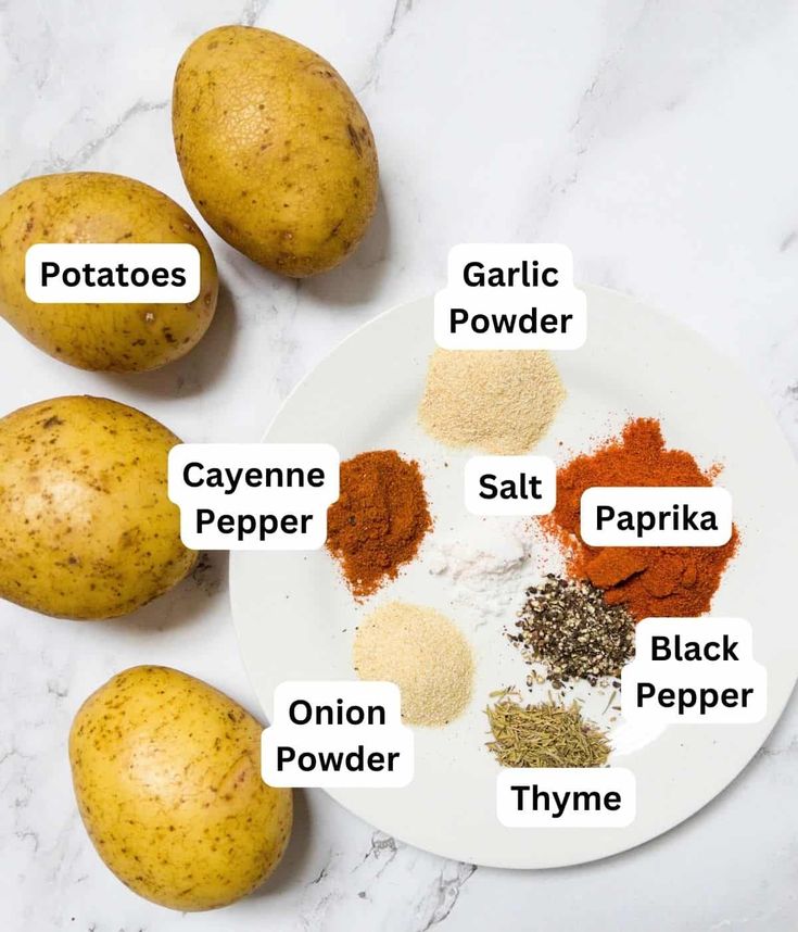 the ingredients for this recipe include potatoes, cayenne pepper, paprika, onion powder and thyme