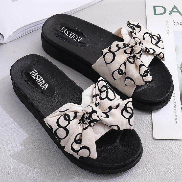 Women's Thick-Soled Bow Tie Slippers - AM APPAREL Trendy Textured Slip-on Platform Slippers, Vacation Slip-on Slippers With Round Toe, Casual Non-slip Flat Slippers, Comfortable Flat Platform Slippers, Comfortable Flat Synthetic Platform Slippers, Comfortable Eva Slippers With Round Toe, Trendy Slip-on Platform Slippers For Vacation, Comfortable Synthetic Platform Slippers With Rubber Sole, Eva Slip-on Slippers With Textured Footbed