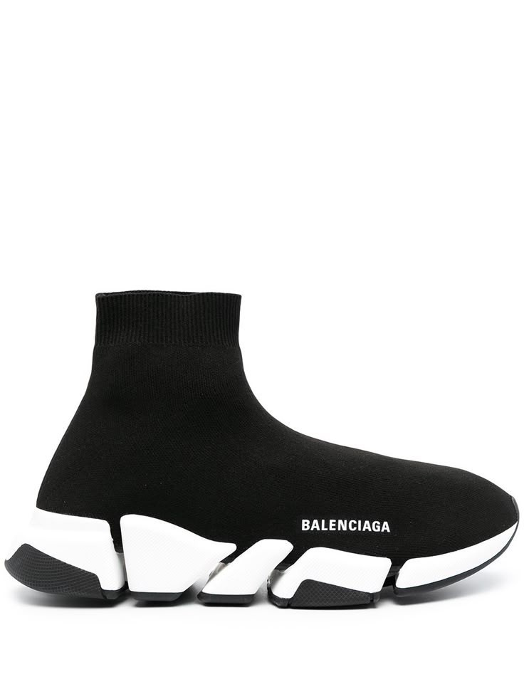 black/white cotton slip-on style sock-style ankle round toe logo print to the side segmented rubber sole Tenis Balenciaga, Balenciaga Sock Shoes, Balenciaga Fashion, Balenciaga Speed Trainer, Balenciaga Sneakers, Balenciaga Speed, Sock Sneakers, Leather Outerwear, Givenchy Women