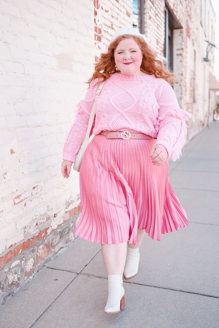 A Pretty in Pink Outfit for the Spring Transition - With Wonder and Whimsy Barbiecore Aesthetic Outfit Plus Size, Plus Size Unique Fashion, Romantic Pink Outfit, Plus Pink Outfits, Casual Girly Outfits Plus Size, Pink Outfits Midsize, Plus Size Princess Aesthetic, Funky Feminine Style, Feminine Style Plus Size