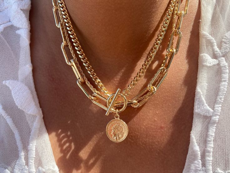 Coin Layered Chain Necklace 18K Gold Filled Necklaces Set - Etsy Australia Layered Chunky Gold Necklaces, Chunky Necklace Layering, Chunky Layered Necklaces, Chunky Necklaces Statement, Julius Cesar, Layered Necklaces Gold, Chunky Gold Necklace, Chunky Gold Chain Necklace, Traditional Wedding Jewellery