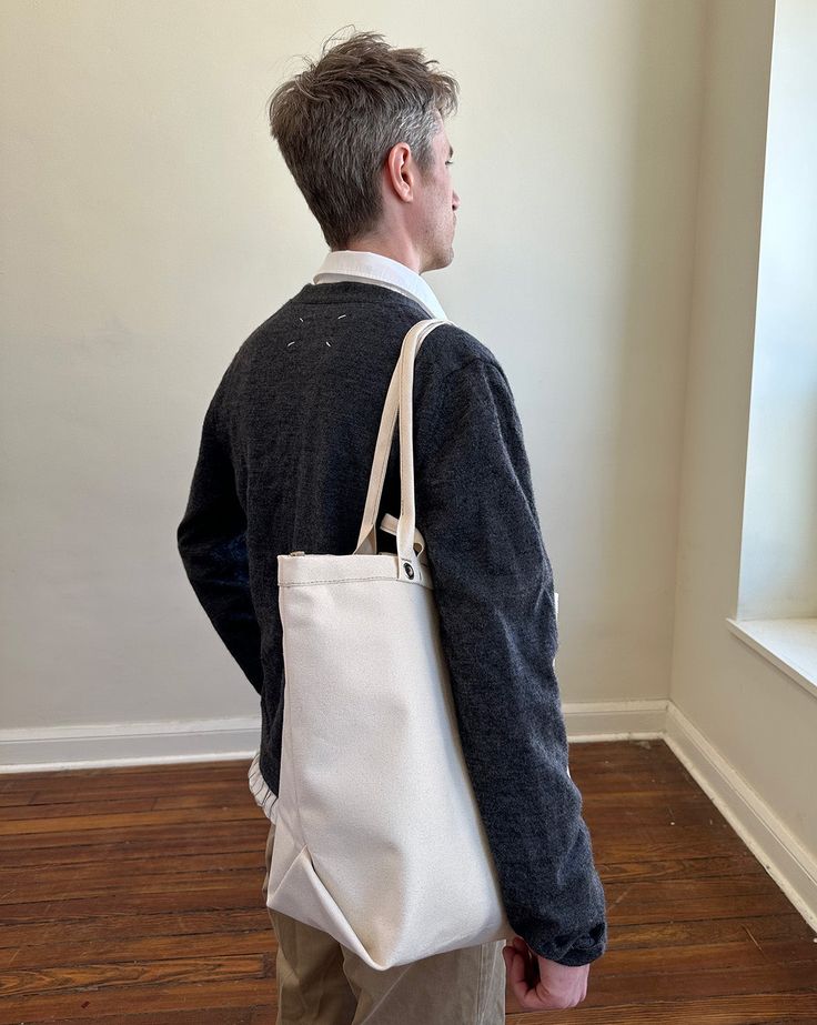 A clean, certified organic market tote handmade in our Omaha, NE studio, where 90+% or our waste is composted or recycled. Part of our Sustainable Collection. Organic Market, Market Tote, Brand Marketing, Reusable Grocery Bags, Personalized Products, Grocery Bag, Natural Cotton, Cotton Canvas, Canvas