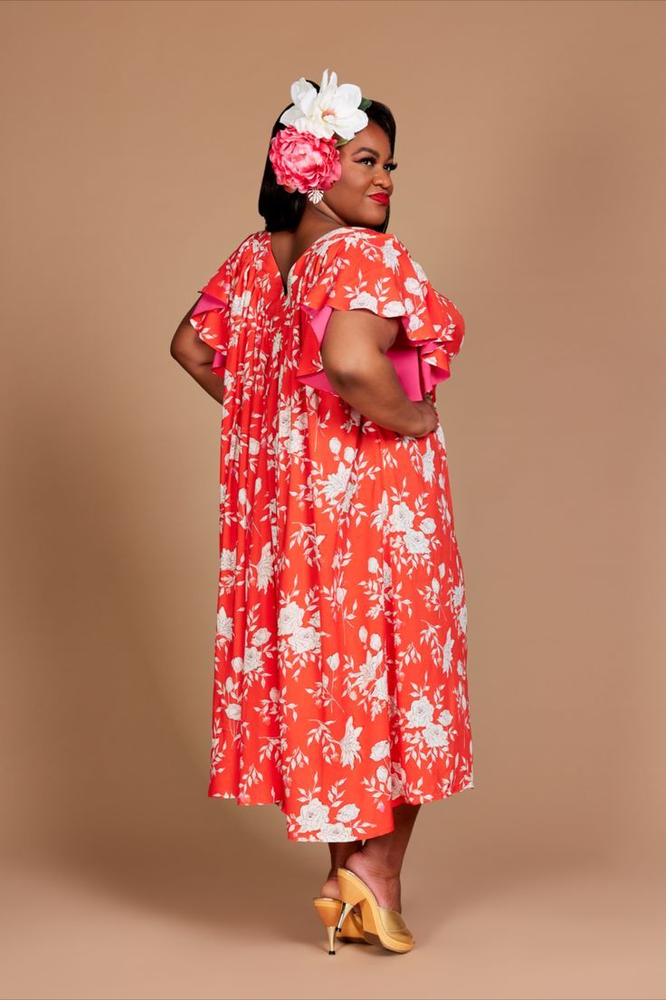 Meet the Waterfall Dress, a vintage-inspired sewing pattern from Charm Patterns by Gertie. Find out more at: https://charmpatterns.com/shop/waterfall-dress/ Fitted Flutter Sleeve Midi Dress For Casual Occasions, Fitted Midi Dress With Flutter Sleeves For Casual Wear, Fitted Midi Dress With Flutter Sleeves For Casual Occasions, Knee-length Dresses With Gathered Sleeves, Knee-length Dress With Stretch And Gathered Sleeves, Stretch Knee-length Dress With Gathered Sleeves, Spring Dresses With Pleated Short Sleeves, Spring Dresses With Gathered Flutter Sleeves, Fitted Flutter Sleeve Midi Sundress