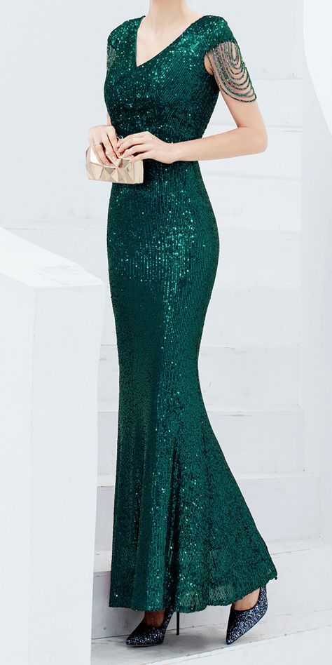 Holiday Evening Maxi Dress With Sequins, Sequined Evening Maxi Dress, Holiday Sequin Maxi Dress For Prom, Green Floor-length Gown For Party, Fitted Green Evening Dress With Contrast Sequin, Green Floor-length Party Evening Dress, Sequin Maxi Dress For Prom, Maxi Length Sequin Fabric For Holiday Prom, Green Sequin Dress For Wedding And Prom Season