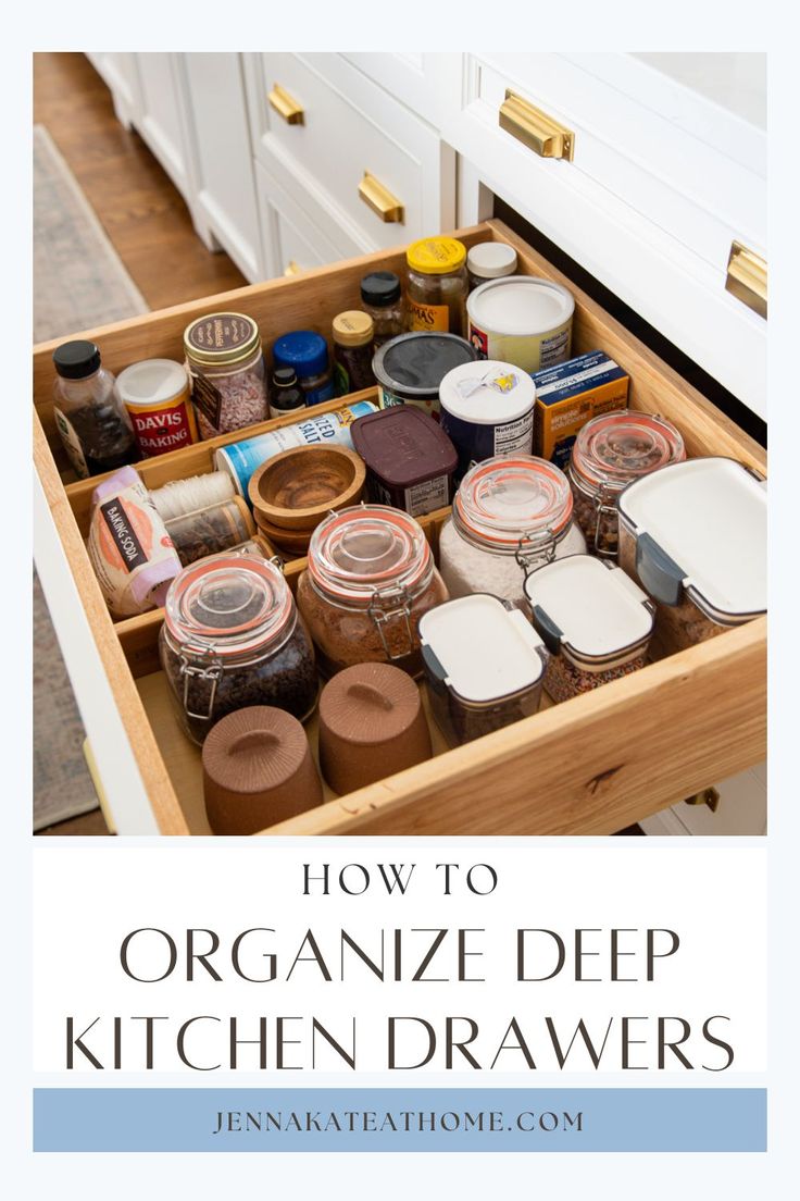 an organized kitchen drawer with the title how to organize deep kitchen drawers