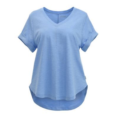 This casual, everyday t-shirt is made of a soft cotton blend and complements just about any outfit. Short sleeves V-neck Shirttail hem Machine wash Imported Outfit Short, Tractor Supplies, Eddie Bauer Women, Tractor Supply, Casual Everyday, Eddie Bauer, Tractor, Womens Shirts, Cotton Blend