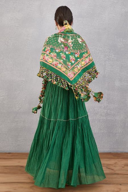 Buy Green Panna Roshey Scarf by Torani Online at Aza Fashions. Bohemian Embroidered Green Dupatta, Green Embroidered Bohemian Shawl, Traditional Green Scarves For Festive Season, Green Bohemian Sets For Festive Occasions, Green Bohemian Festive Sets, Festive Green Shawl, Green Bohemian Shawl Dupatta, Green Bohemian Dupatta For Navratri, Bohemian Green Dupatta For Festive Occasions