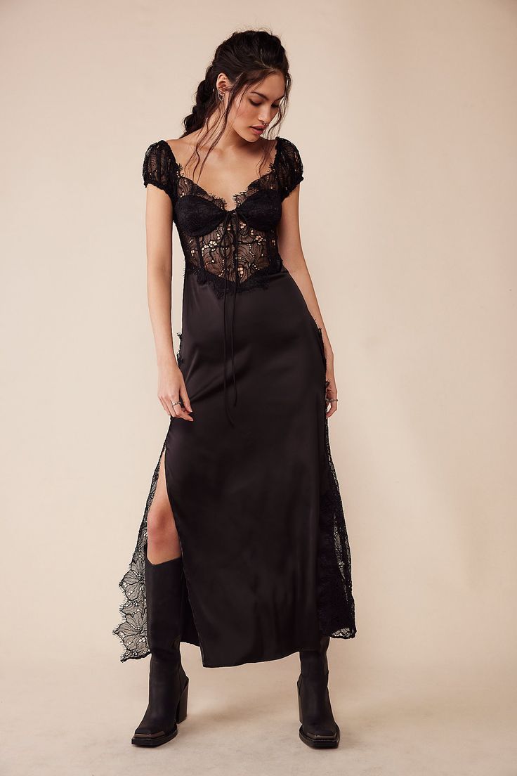 For Love & Lemons Casey Maxi Dress Soft Dramatic Edgy Outfits, Dramatic Summer Outfit, Grunge Classy Outfits, Soft Feminine Outfits Classy Summer, Dramatic Clothing, Edgy Outfits Summer, Gay Prom, Ethereal Outfit, Italy Wardrobe