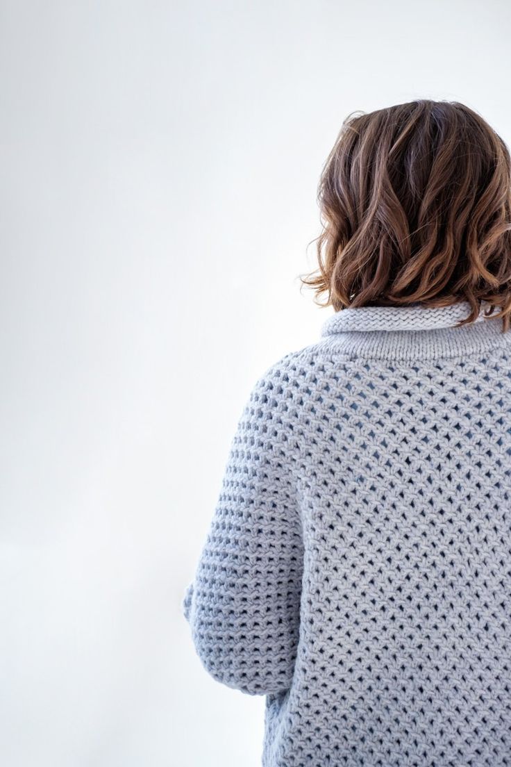 Toulouse Cardigan | Knitting Pattern by Julie Hoover