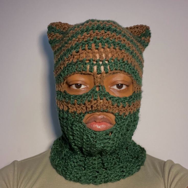 $30 kitty crochet ski mask, available for custom purchasing - #crochet #catbeanie #skimask #handmadecrochet Cat Ski Mask, Ski Mask Crochet, Crochet Ski Mask, Ski Ideas, Beanie Diy, Mask Crochet, Eye Hole, Crocheting Projects, Cat Beanie