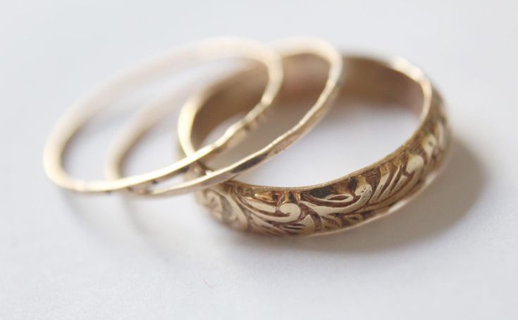 Handmade floral wedding / engagement wide band in 14k gold-filled. Handmade in your customized size. It can be worn alone, or as a part of an engagement / wedding stackable set.  Set of 3  1xfloral pattern 14k gold-filled band 1xlightly hammered 14k gold-filled ring 1xnotched 14k gold-filled ring Available in *925 sterling silver *14k Gold-filled Rose Gold Brass Wedding Ring, Heirloom Stackable Jewelry With Thick Band, Bohemian Yellow Gold Jewelry For Anniversary, Stackable Wide Band Wedding Jewelry, Antique Wide Band Engraved Jewelry, Heirloom Style Stackable Thick Band Jewelry, Heirloom Stackable Thick Band Jewelry, Antique Engraved Wide Band Jewelry, Handmade 14k Gold Jewelry For Weddings