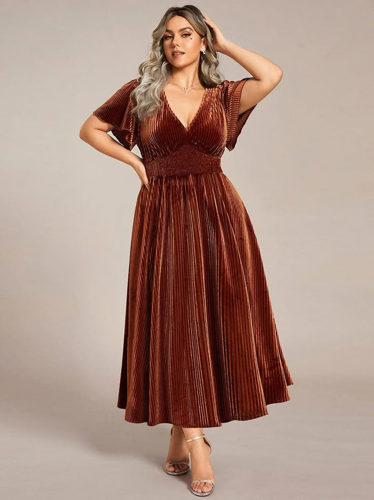 Fall Wedding Attire Plus Size Guest, Formal Autumn Dress, Plus Size Occasion Outfits, Formal Plus Size Wedding Guest Dress, Fall Quinceanera Dresses Guest, Family Wedding Attire Guest, Flamboyant Natural Evening Wear, Plus Size Wedding Guest Fall, Plus Size Fall Cocktail Dresses