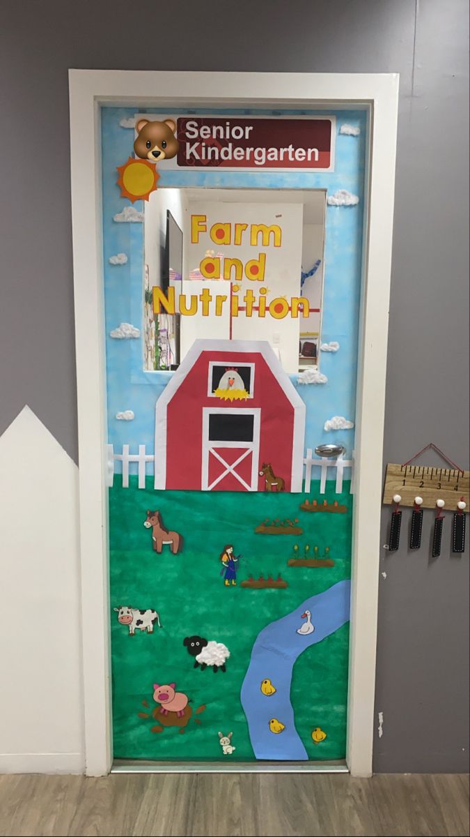 farm horse nutrition farmer barn chicken fazendinha animals child education classroom door Farm Animal Door Decoration, Farm Animals Door Decorations Classroom, Farm Door Decorations Classroom, Farm Classroom Door, Farm Classroom Decorations, Farm Kindergarten Activities, Farm Classroom Theme Decor, Farm Theme Classroom, Farm Kindergarten