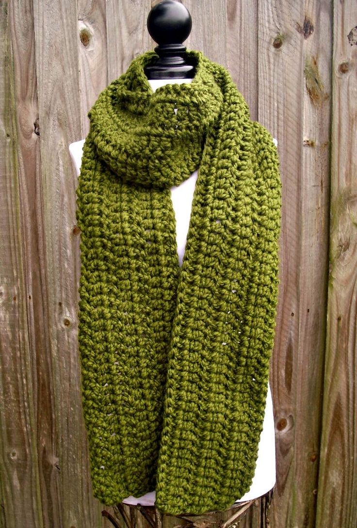 Green Knit Scarf, Green Crochet Scarf, Olive Green Scarf, Scarf Inspiration, Crochet Mens Scarf, Chunky Yarn Crochet, Crochet Scarf For Beginners, Chunky Crochet Scarf, Visual Reference