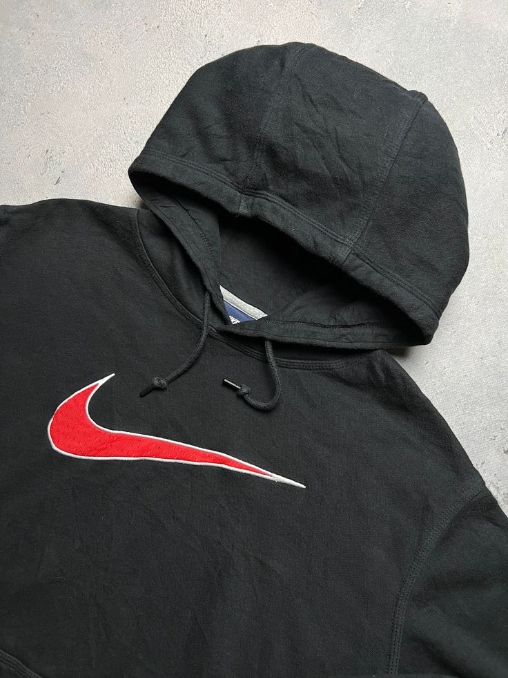 Nike Half Logo Sweatshirt 90s rare item The material is pleasant to the body. In a good condition. Fast sending! Chest - 68 cm Lenght - 68 cm Shoulders - 52 cm Sleeve length - 68 cm Condition : 9/10 - ALL ITEMS ARE HEAT TREATED AND WASHED BEFORE SHIPPING - FOLLOW MY STORE - SEE MY OTHER ITEMS #acg #casual #vintage #jordan #tn #hype #rare #stussy Y2k Cotton Sweatshirt For Streetwear, Y2k Style Cotton Sweatshirt For Streetwear, Cotton Y2k Style Sweatshirt For Streetwear, Y2k Streetwear Hoodie With Crew Neck, Y2k Crew Neck Hoodie For Streetwear, Y2k Cotton Hoodie With Crew Neck, Y2k Style Cotton Hoodie With Crew Neck, 90s Letter Print Hoodie For Streetwear, 90s Style Letter Print Hoodie For Streetwear