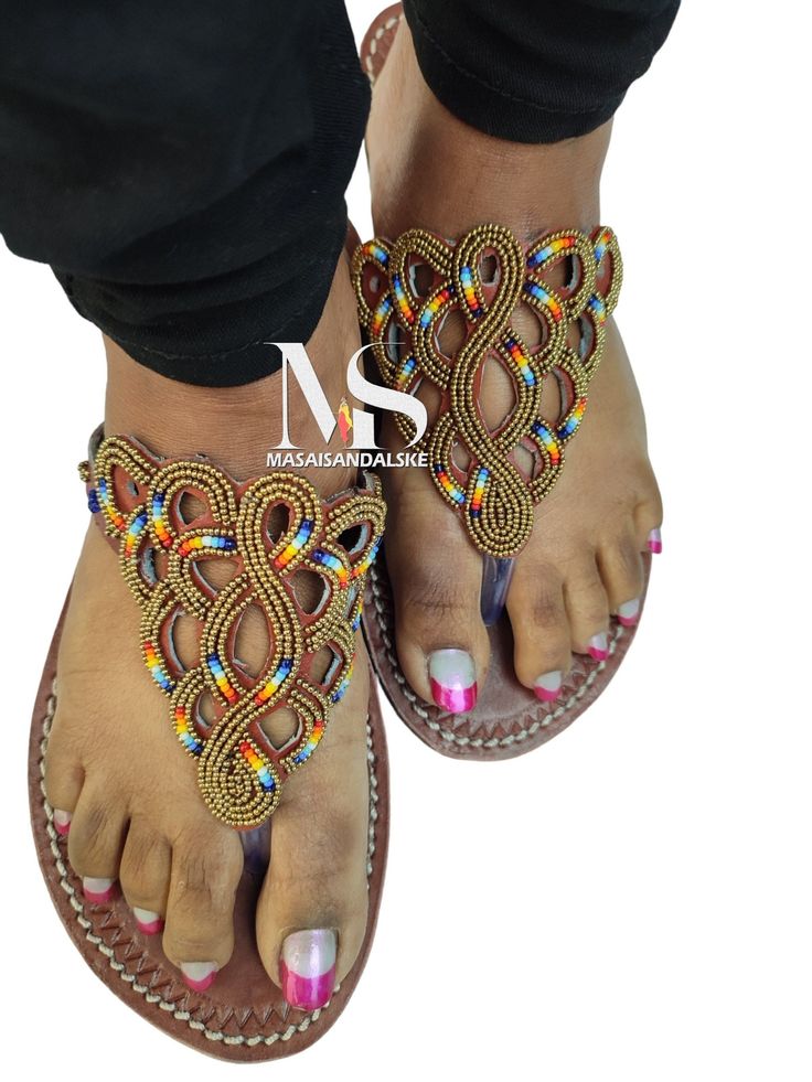 100% handmade using leather and fine beads. Masai beaded sandals are made using the pure original leather and quality African beads.They are inspired by the Masai community They are perfect for any occasion. True to size. We ship worldwide. Feel free to send me a convo for any clarifications Beaded Slippers, Beaded Leather Sandals, Beaded Shoes, Leather Sandals Handmade, Shoes Photo, Beaded Sandals, Sandals Slippers, Maasai, African Beads