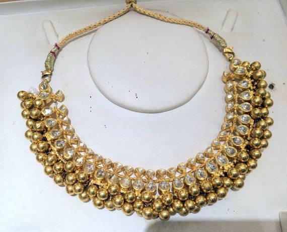 22K Gold Choker Necklace Kundan Jadau Indian jewelry 497-019 Gold Nakshi Necklace, Tussi Necklace, 22k Gold Chain Necklace, Indian Bridal Choker, Gold Pendant Necklace Jewellery, Bridal Choker Set, Wide Choker Necklace, Indian Brides Jewelry, Temple Necklace