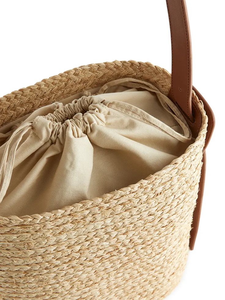 Straw Bucket Tote - Beige - ARKET WW Natural Jute Bucket Bag With Braided Handles, Casual Jute Bucket Bag For Spring, Casual Spring Jute Bucket Bag, Casual Beige Bucket Bag With Braided Handles, Spring Vacation Canvas Shoulder Bag, Beach Tote Straw Bag Made Of Canvas, Beach Canvas Straw Tote Bag, Everyday Jute Bucket Bag For Spring, Spring Everyday Jute Bucket Bag